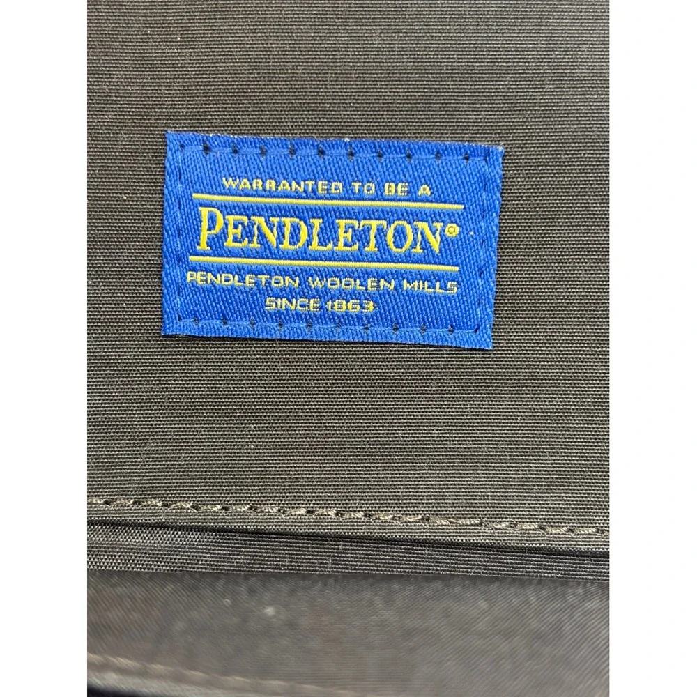 Pendleton Wool Trifold Wallet Mountain Scenic Sage Green Brown Snap Closure